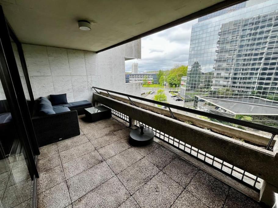 Big Apartment With Parking In Antwerpen Eksteriør bilde
