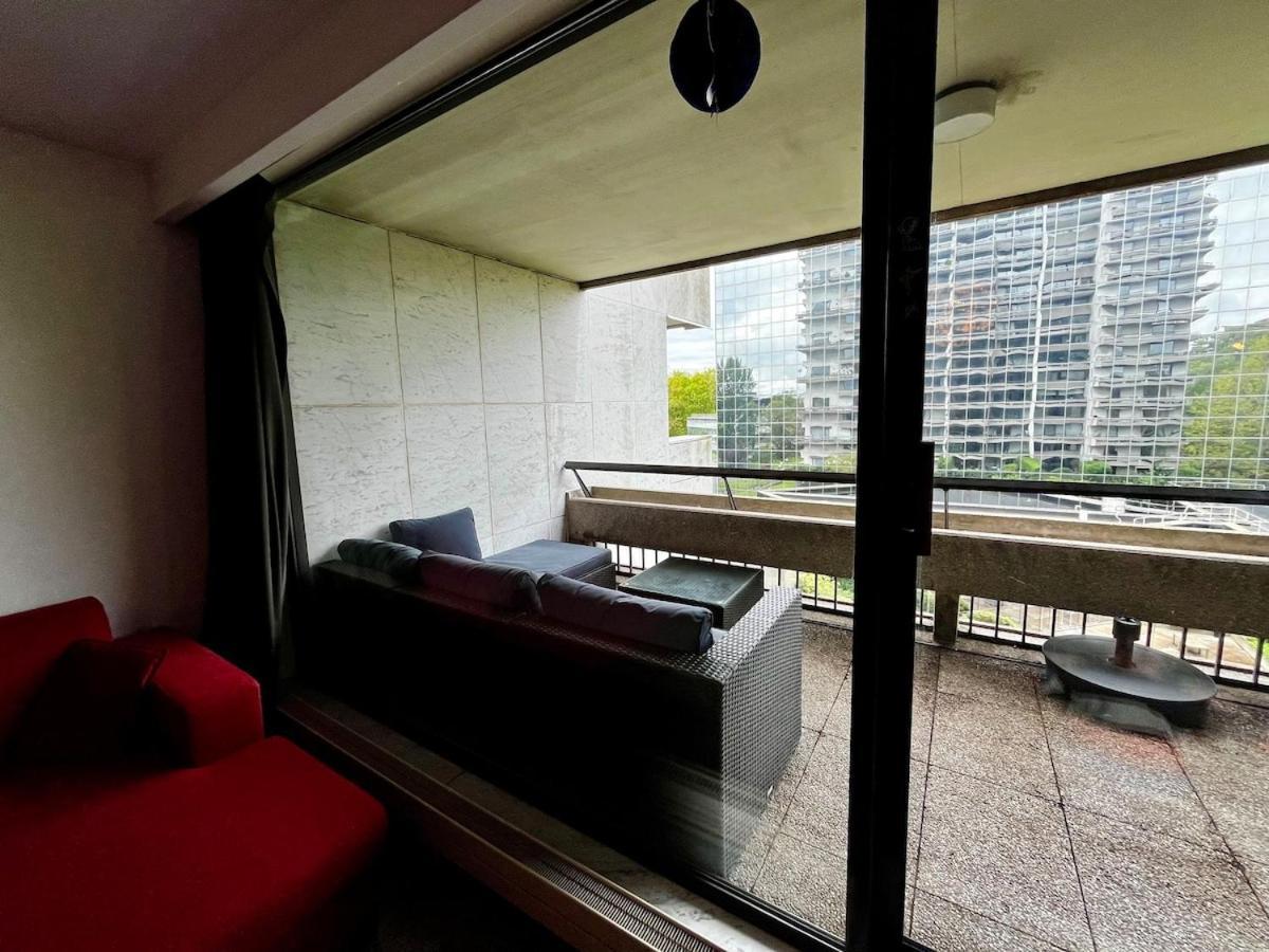 Big Apartment With Parking In Antwerpen Eksteriør bilde